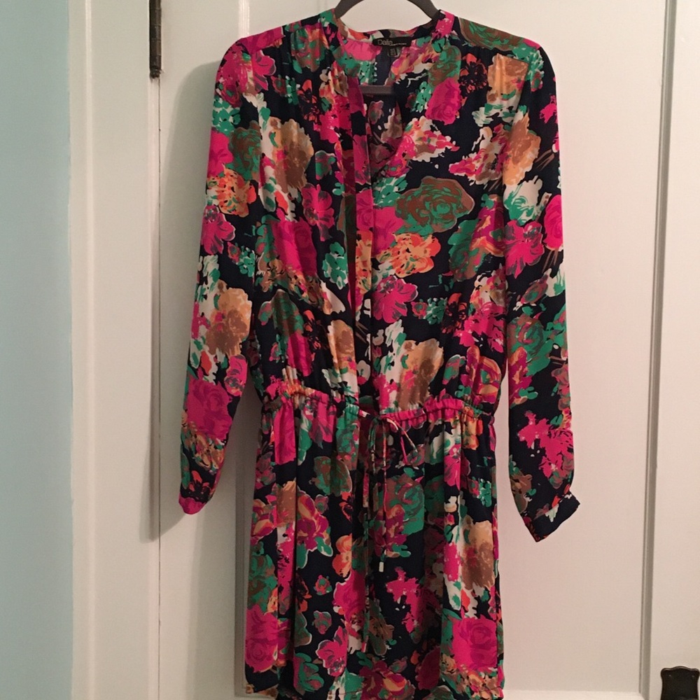 Cute dress for fall!